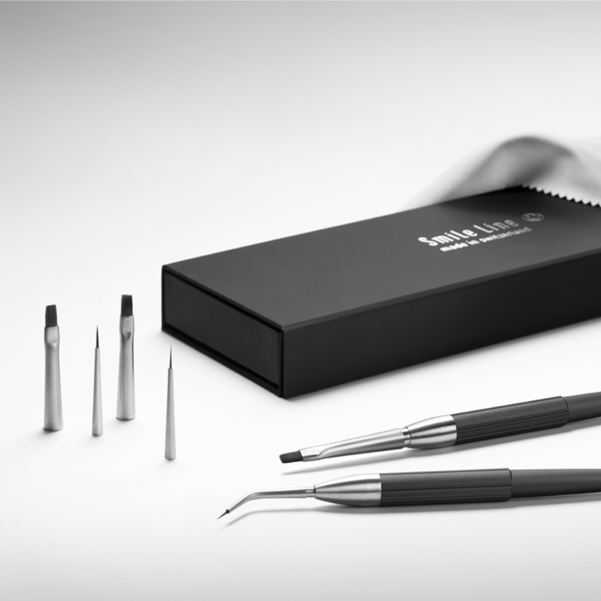 Compo-Brush Lab